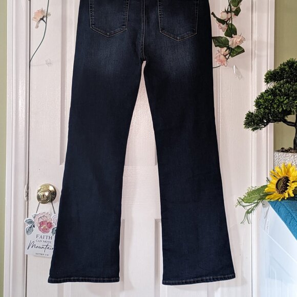 WAX JEAN - Picture 2 of 6